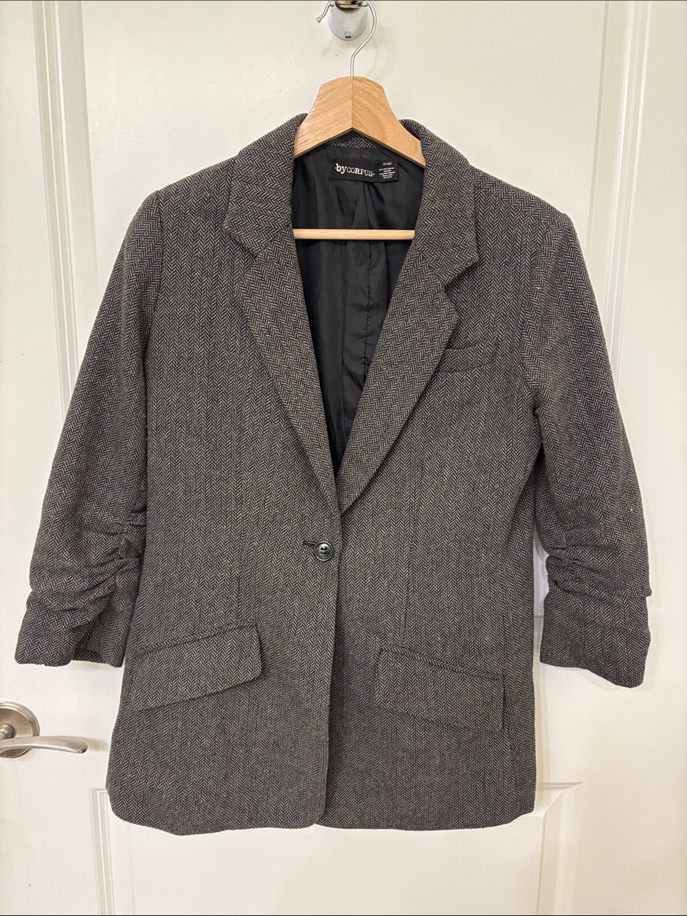 By Corpus Gray Herringbone Blazer Jacket - Women’s S